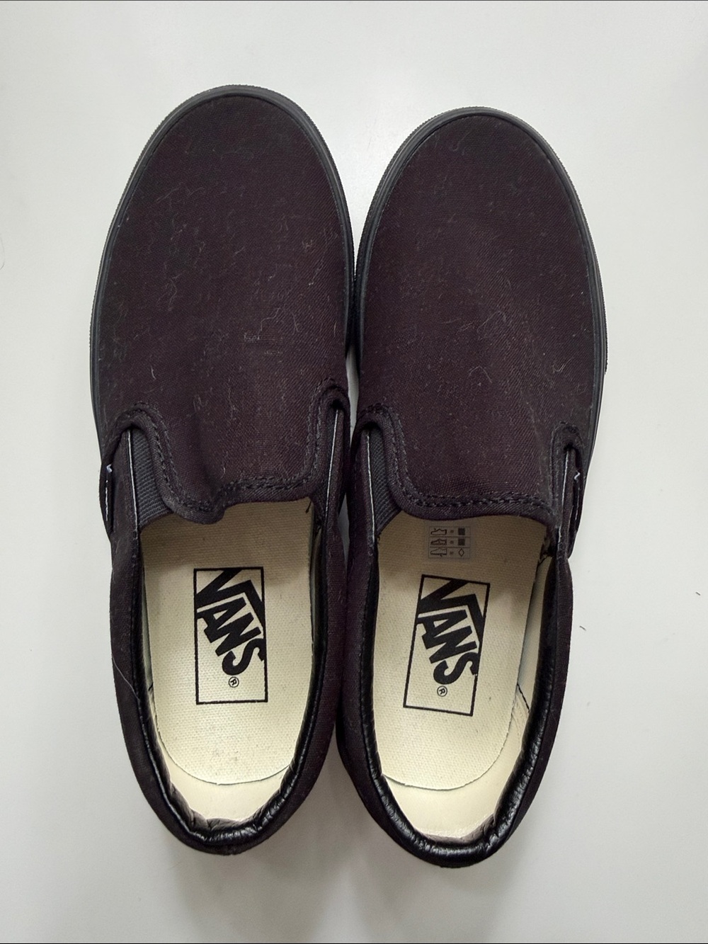 Vans women's Slip-On Casual Canvas Shoes in Black size 6.5. NWOT. Never worn.